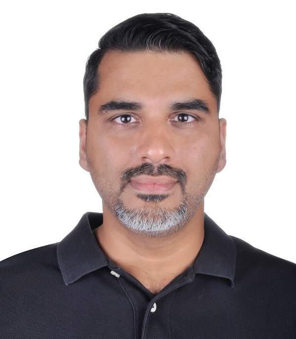 Headshot of Aman Seth