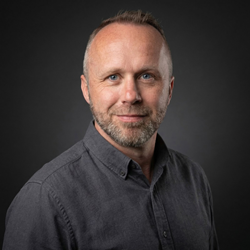 Headshot of Diarmuid Thoma