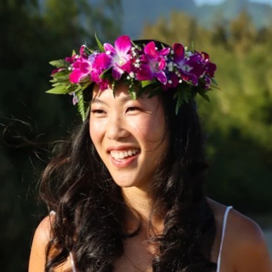 Headshot of Julie Yang