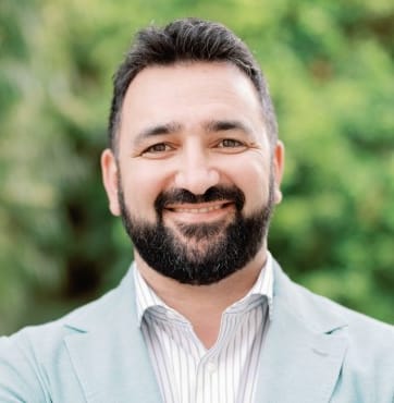 Headshot of Matt DeLauro