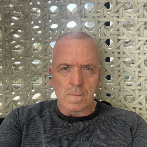 Headshot Patrick Garvey