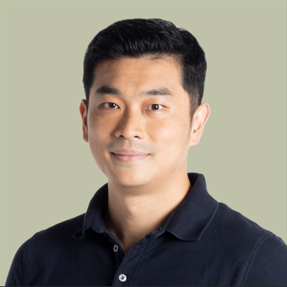Headshot of Steven Zhou