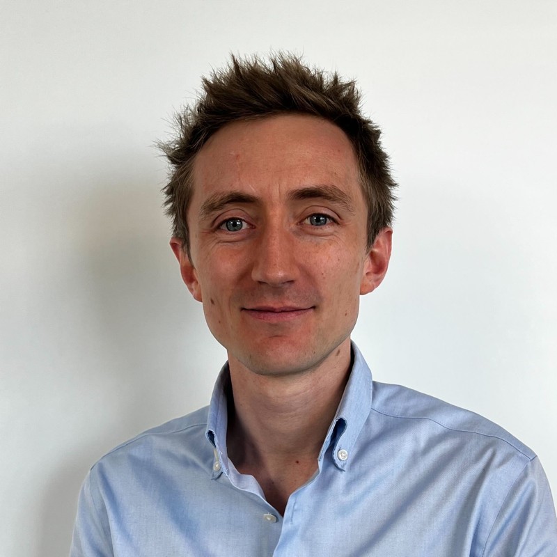 Headshot of Tom Stewart