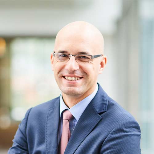 Headshot of Zibi Paszkiewicz